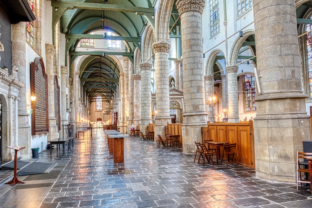 HDR sint-janskerk grote kerk sint-jan sint jan gouda glas in lood eglise church kerkfotografie pelerinage religie religion bedevaartsoord rooms katholiek protestant